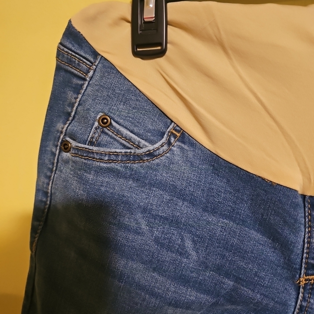NWT A:Glow Maternity size 6 Bootcut Blue Jeans Full-Coverage Belly Band - Picture 2 of 9